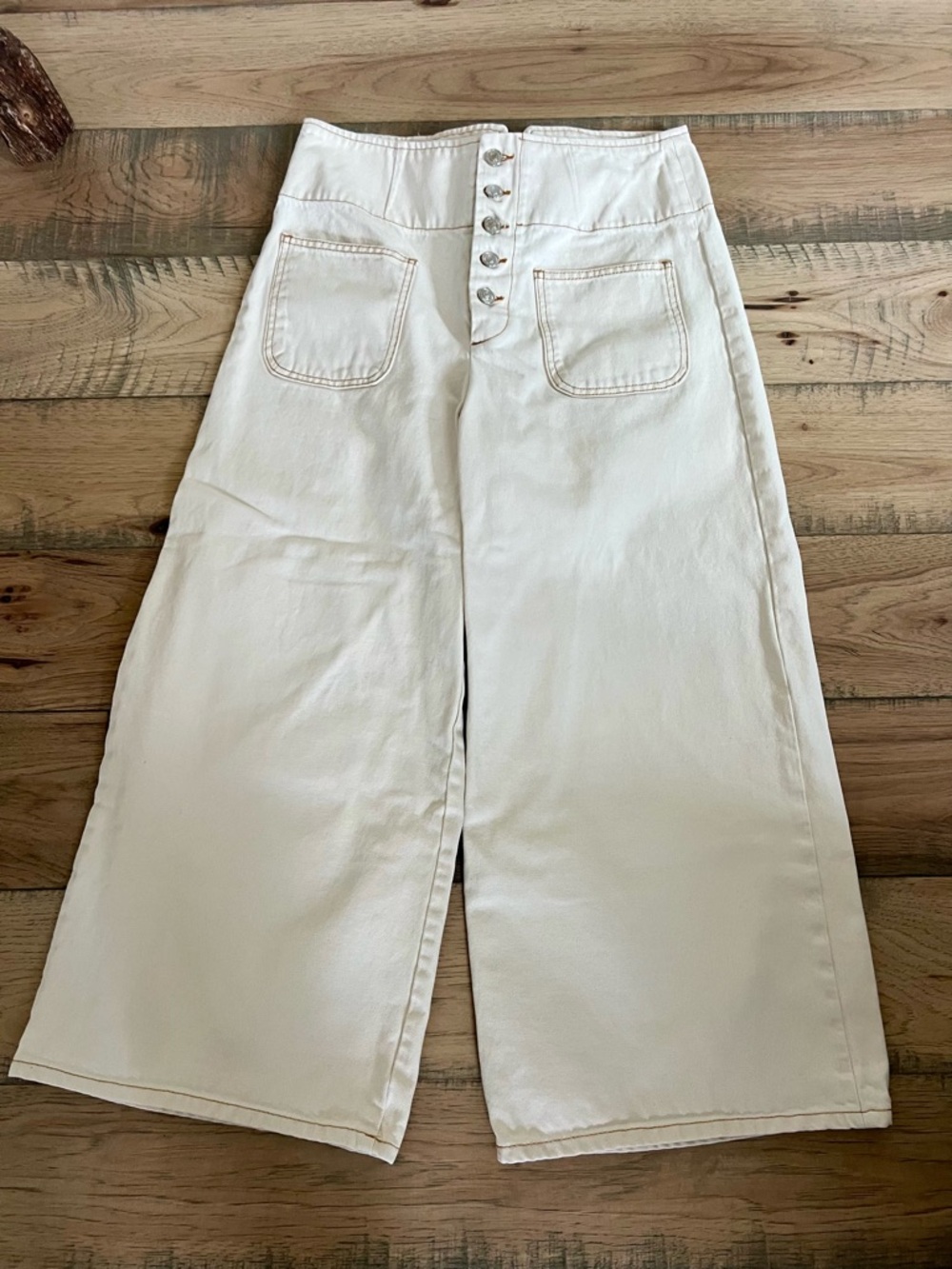 Free People Cream Textured Fabric Label